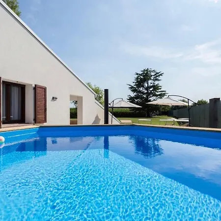 Nifty Intera Con Piscina Relax, Idromassaggio E Sauna * Muscletto