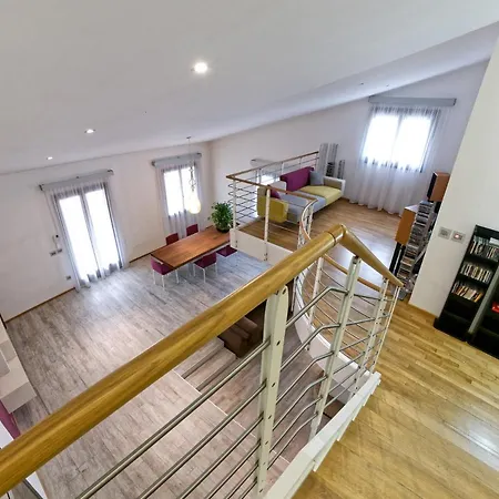 Nifty Intera Con Piscina Relax, Idromassaggio E Sauna Bed & Breakfast *