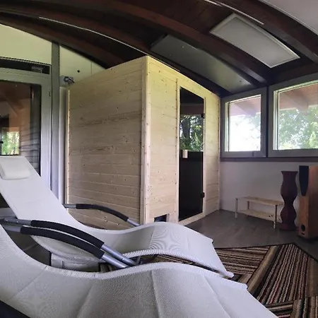 Alojamento de Acomodação e Pequeno-almoço Nifty Intera Con Piscina Relax, Idromassaggio E Sauna *