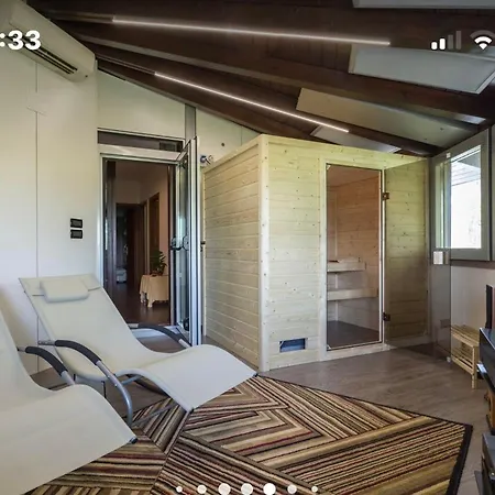 Nifty Intera Con Piscina Relax, Idromassaggio E Sauna