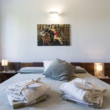 Bed and Breakfast Nifty Intera Con Piscina Relax, Idromassaggio E Sauna *