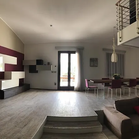 Nifty Intera Con Piscina Relax, Idromassaggio E Sauna